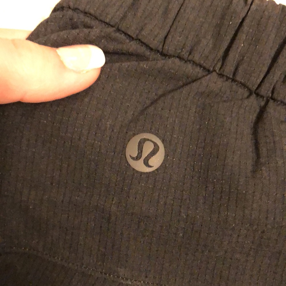 Shorts - Picture 6 of 6